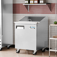 Avantco APT-27-HC 27" 1 Door Refrigerated Sandwich Prep Table