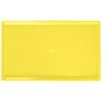 Tablecraft CW2115Y 10 1/2" x 6 1/2" x 3/8" Yellow Cast Aluminum Fourth Size Rectangular Cooling Platter