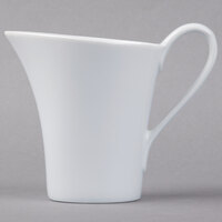 Schonwald 9135015 Fine Dining 5.5 oz. Continental White Porcelain Creamer - 6/Case