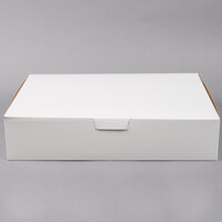 19" x 14" x 4 1/2" White Customizable Half Sheet Cake / Bakery Box - 50/Bundle