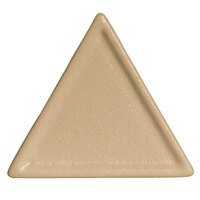 G.E.T. Enterprises DT201-MOD-LT Bugambilia Smooth MOD Finish Latte Resin-Coated Aluminum 6" Triangle Buffet Platter