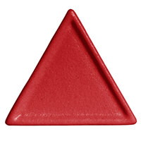 G.E.T. Enterprises DT201-MOD-CB Bugambilia Smooth MOD Finish Cranberry Resin-Coated Aluminum 6" Triangle Buffet Platter