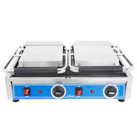 Globe GSGDUE10 Bistro Series Double Sandwich Grill with Smooth Plates - 20" x 10" Cooking Surface - 208/240V, 3200W