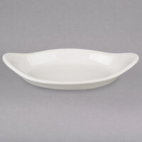 Hall China from Steelite International HL5200AWHA 6 oz. Ivory (American White) Oval China Rarebit / Au Gratin Dish - 24/Case