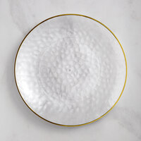 Visions 9" Clear Round Hammered Plastic Coupe Plate with Gold Band - 12/Case