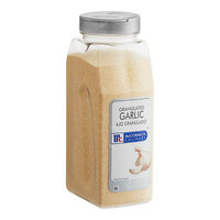 McCormick Culinary Granulated Garlic 26 oz. - 6/Case