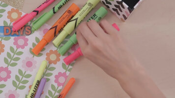 Avery® Hi-Lighters Avery® Hi-Lighters
