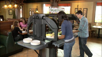 Features of the Cambro Versa Food Bar For Restaurants