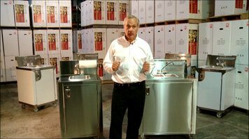 Features of Crown Verity Portable Sink Carts Features of Crown Verity Portable Sink Carts