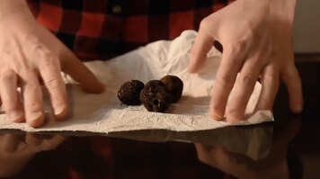 How to Store Fresh Black Truffles