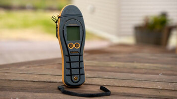 Protimeter Surveymaster Moisture Meter | Demonstration of Dual Function Handheld Moisture Meter