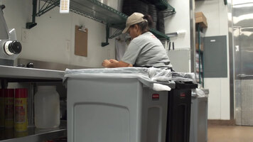 Rubbermaid Slim Jim Trash Can Testimonial